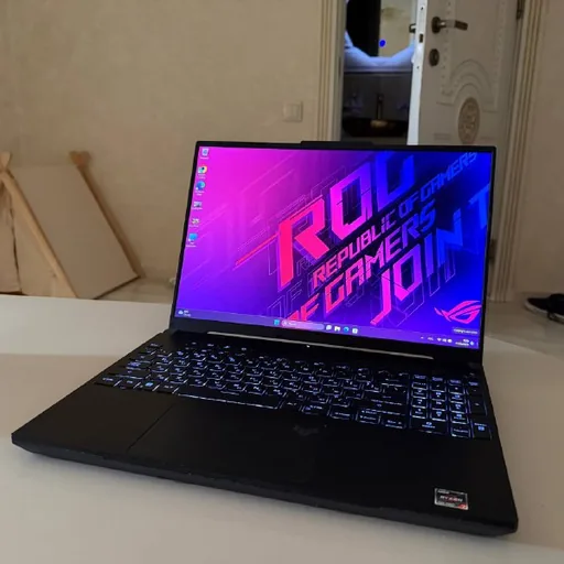 Игровой ноутбук Ryzen 7, RX 7600S