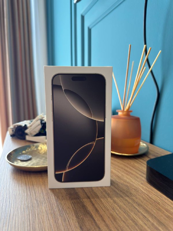 iPhone 16 Pro Max 256GB Titanium