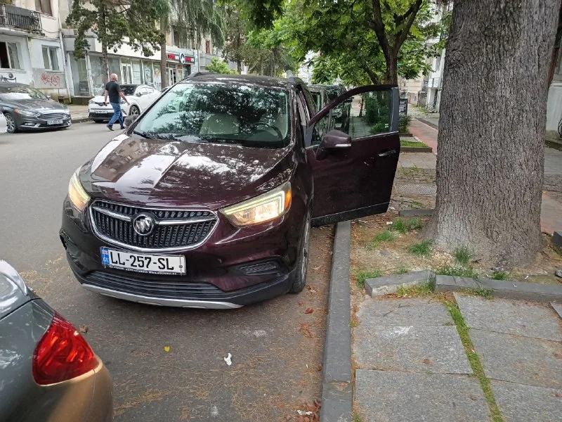 Buick Encore 2016 1