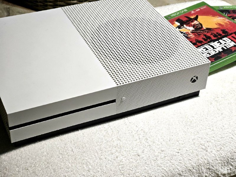 Xbox One консоль, контроллер, 2 игры Red Dead Redemption II и 2K18 2
