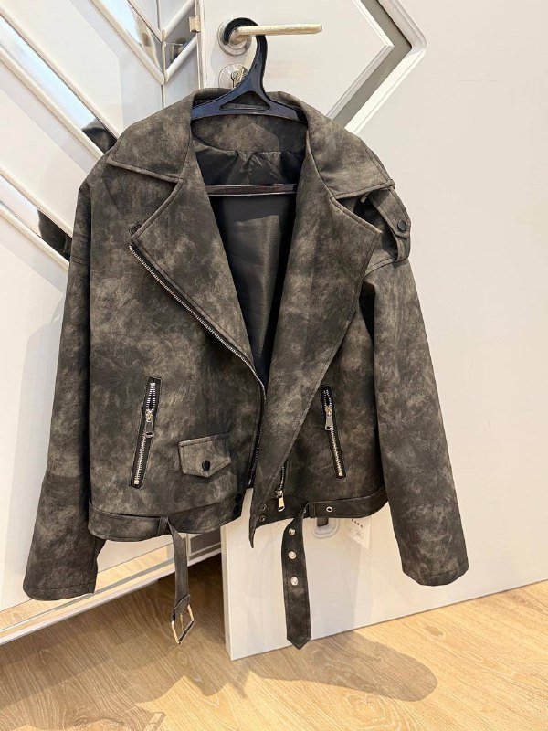 Стильная кожаная косуха размер L 2