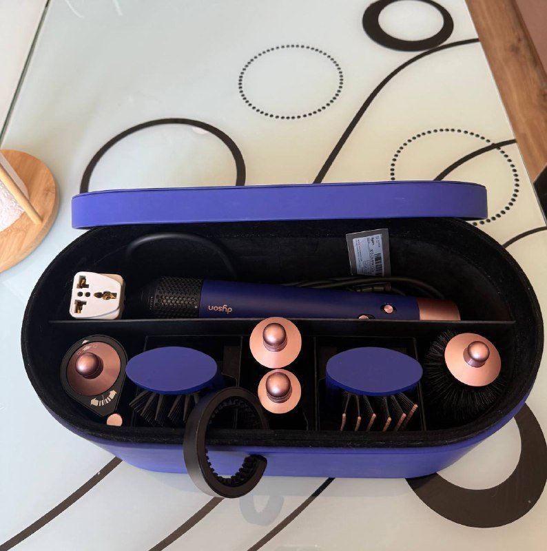 Стайлер Dyson полный комплект