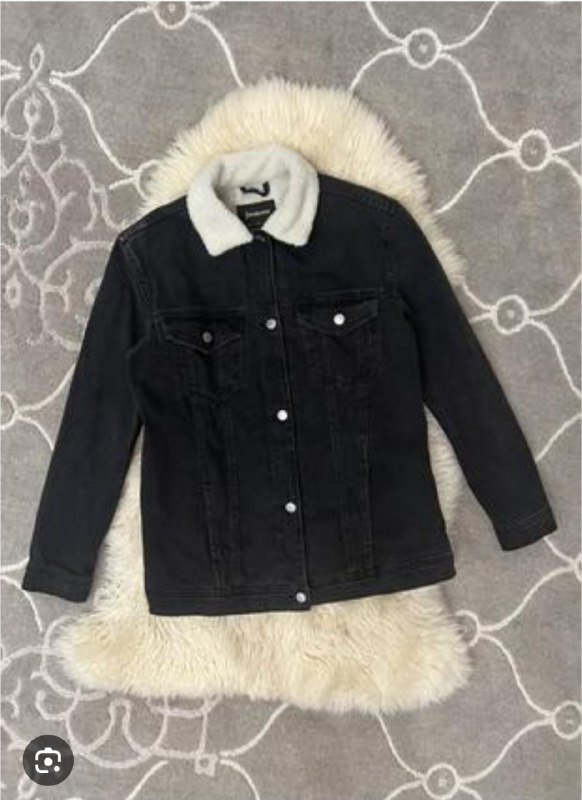 Джинсовка женская утепленная Stradivarius M