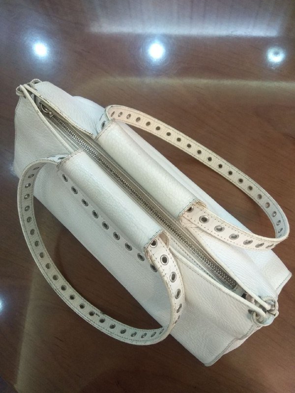 Женская белая сумка из свиной кожи Giorgio 2