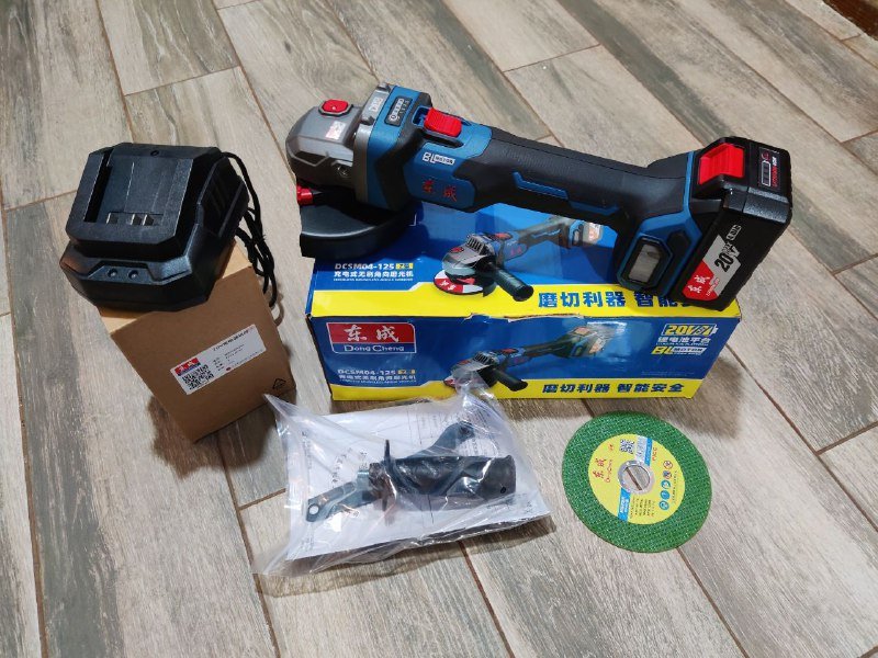 УШМ аккумуляторная Dongcheng DCSM04-125 с комплектом 3