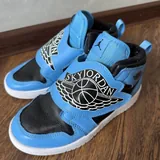 Кроссовки и ботинки Nike, Jordan, Converse, Salomon 8