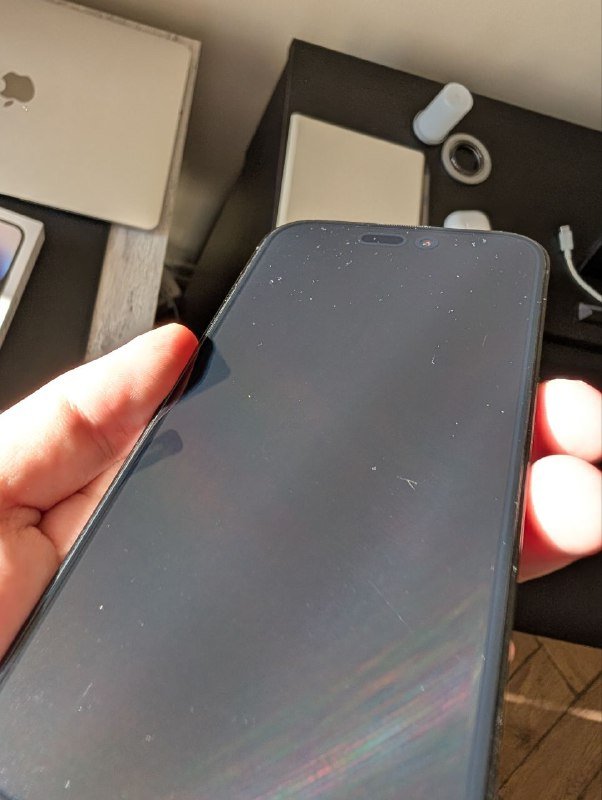 iPhone 14 pro 128 gb с аксессуарами 5