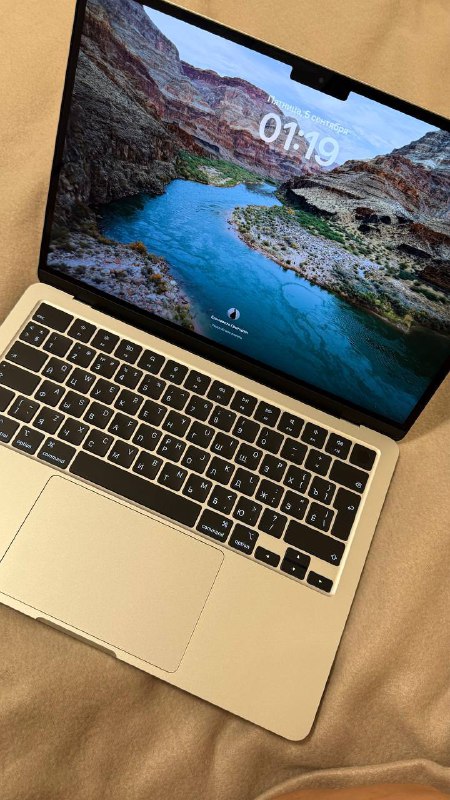 Ноутбук Mac Air 13 M4 2025 16ГБ