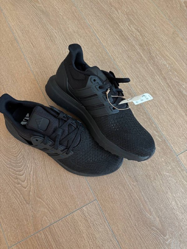 Кроссовки подростковые ADIDAS Ultradream DNA 1