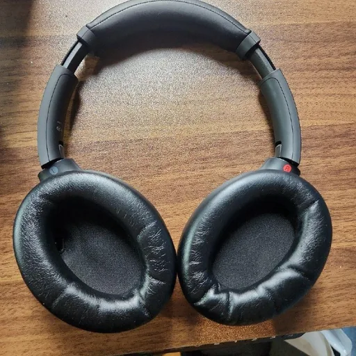 Наушники Sony WH-1000XM4