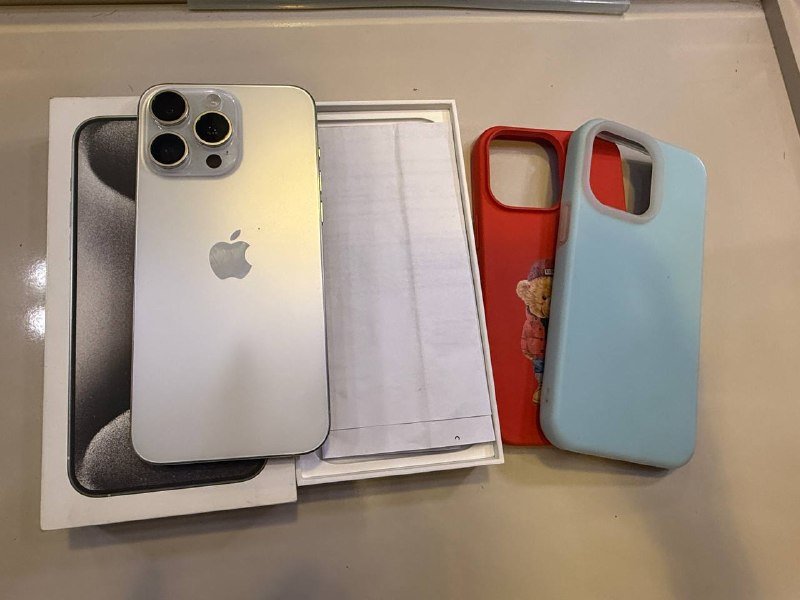 iPad Pro 12.9 и iPhone 15 Pro Max 5
