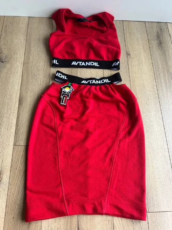 Юбка Avtandil, комплект Avtandil, топ Zara, платья H&M 1