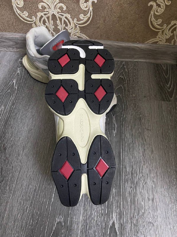 Кроссовки New Balance размер 44 4