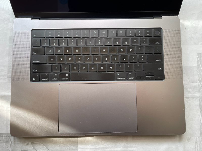 Apple MacBook Pro 16'' M3 Pro 36GB 1TB, M2 Pro 32GB 512GB 7