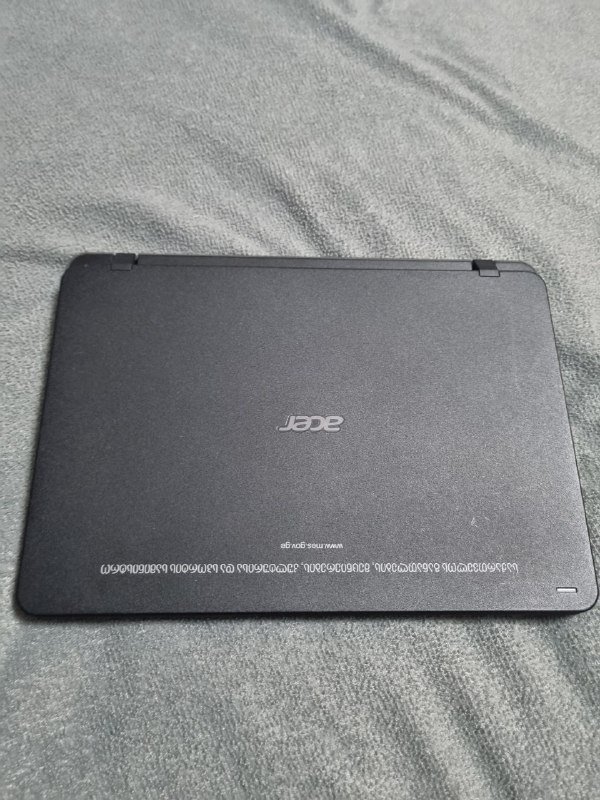 Ноутбук Acer Atom x5-E8000 4GB, зарядное 2