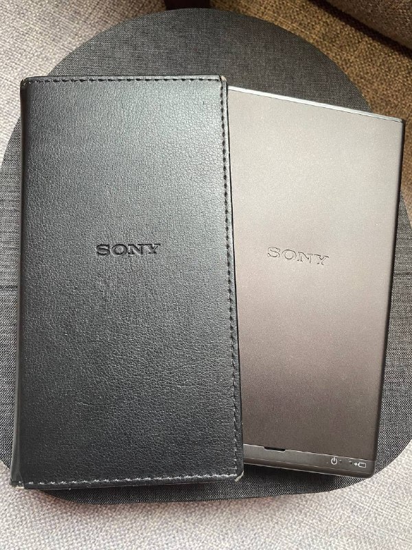 беспроводные наушники Sony, проектор Sony 6