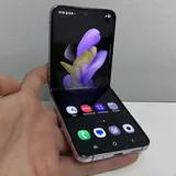 Samsung Z Flip 4 8/128GB 2