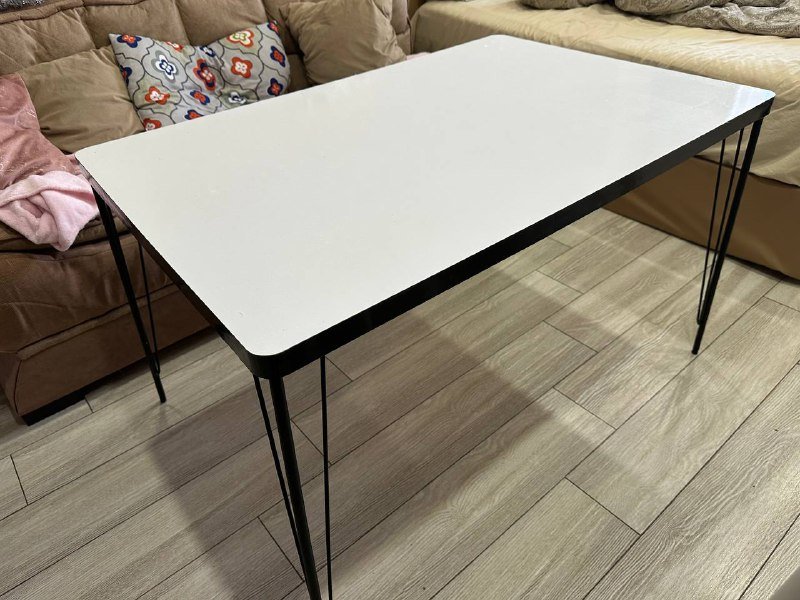 Стол компьютерный 1