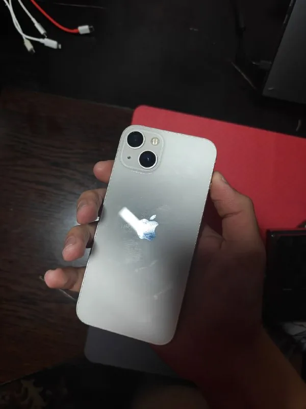 iPhone 13 White 128 ГБ 1