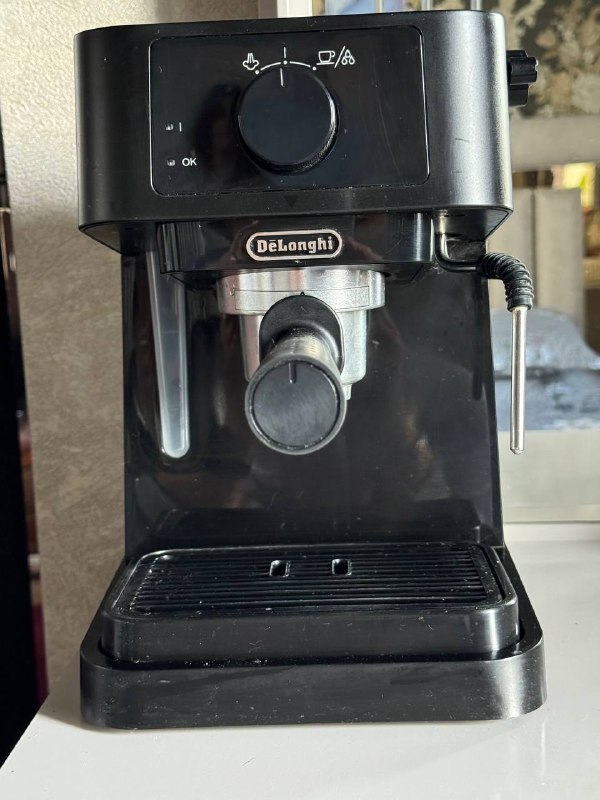 Рожковая кофе машина DeLonghi 2