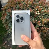 iPhone 15 Pro 256 GB 7