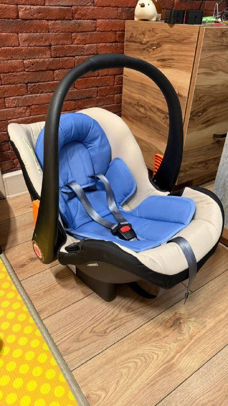 Детское автокресло