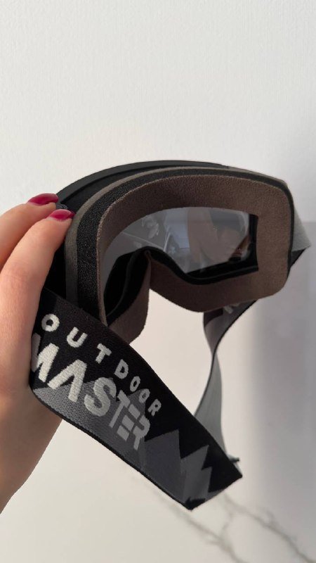 Горнолыжная маска с футляром 3