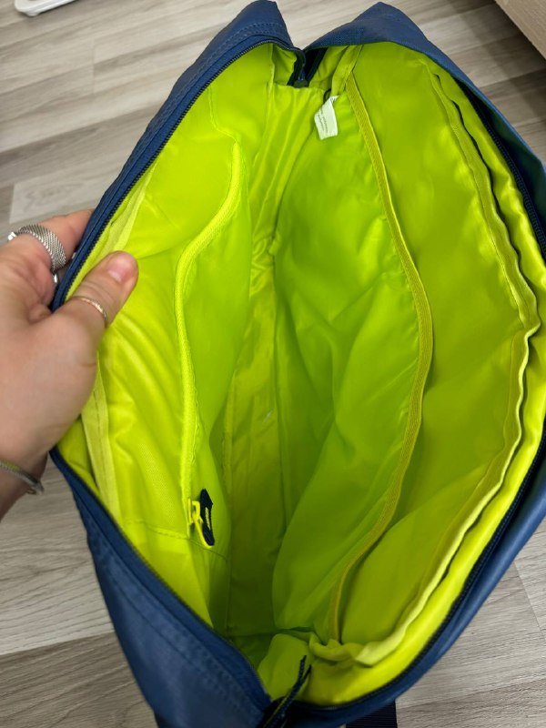 Сумка для ноутбука Rivacase 2