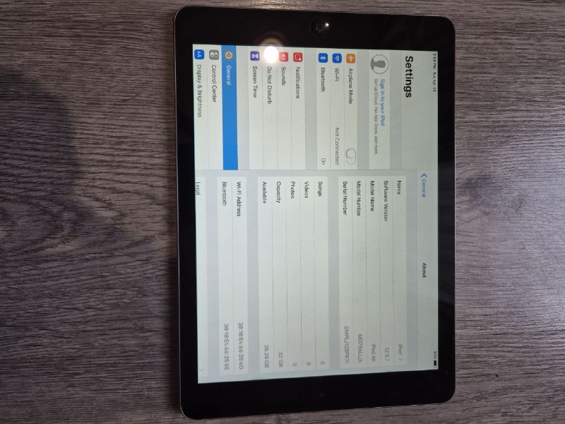 IPad Air Wi-Fi 32Gb Black с кабелем, чехлом и коробкой 5