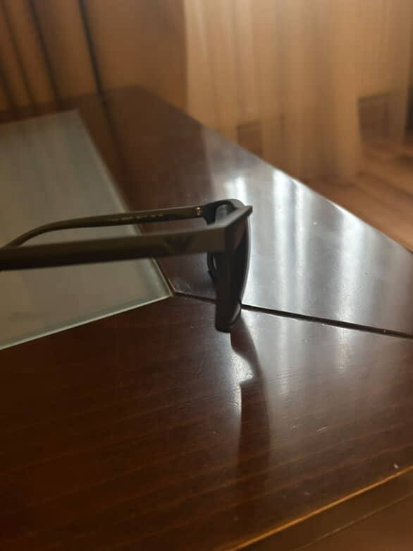 Очки солнцезащитные Армани с чехлом 3