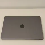 MacBook Pro 16” M1 Max 64 GB 1 TB 4