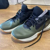 Кроссовки Under Armour Lockdown 6 3