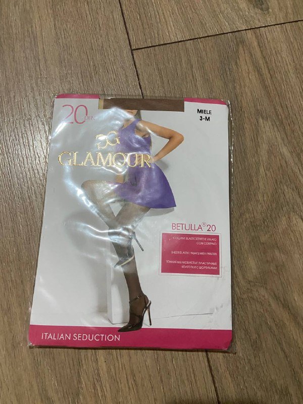 Топы XS, кроп топ M, штаны M 10