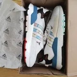 Кроссовки Adidas 2