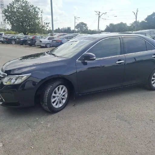Toyota Camry 2015
