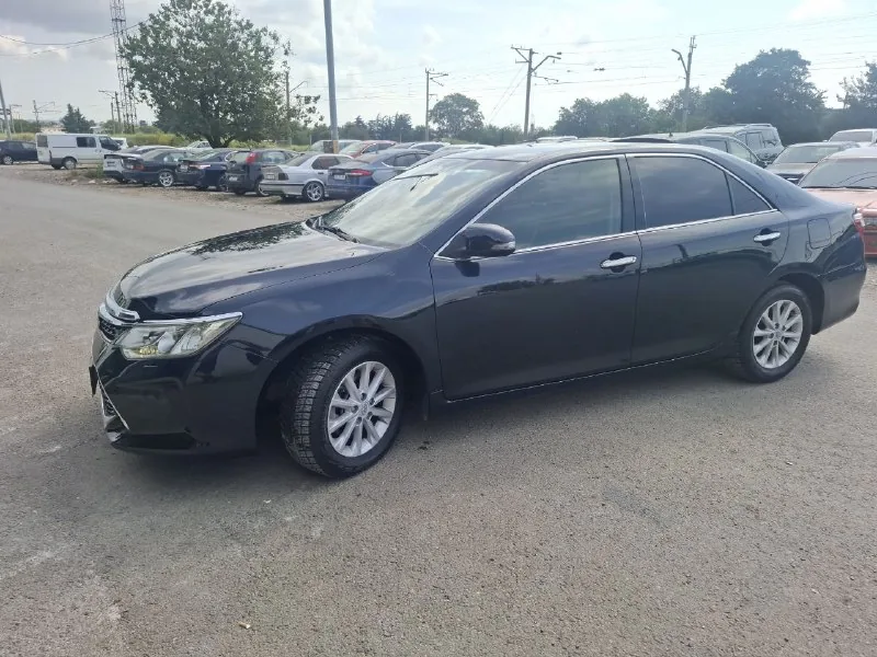 Toyota Camry 2015 1