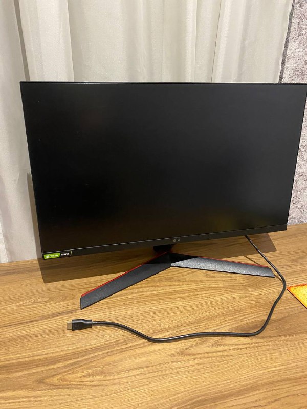 Монитор LG Ultragear 27gn800-b, Стол 4