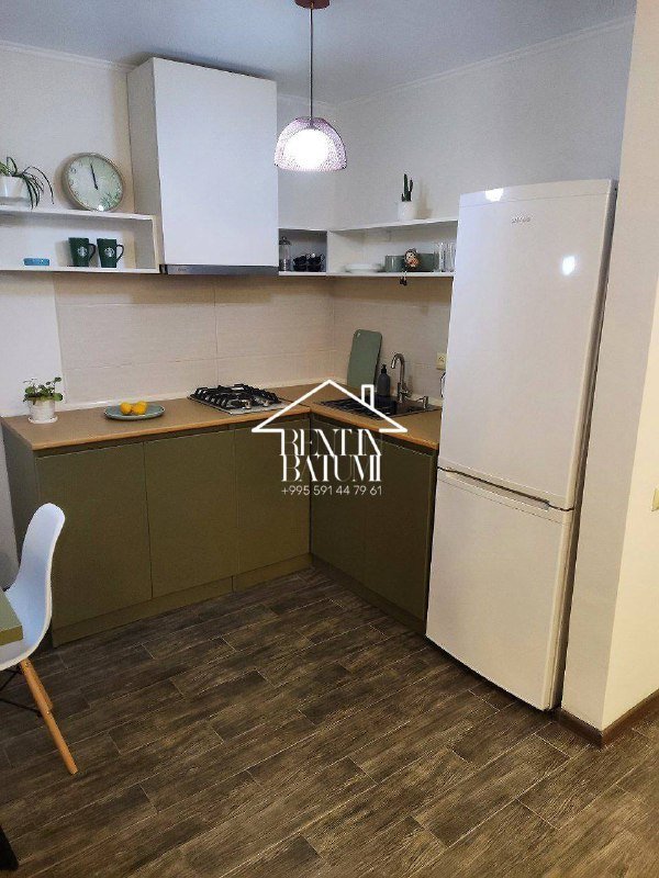 1+1 квартира рядом с парком 6 мая, ул. Хайдара Абашидзе 4