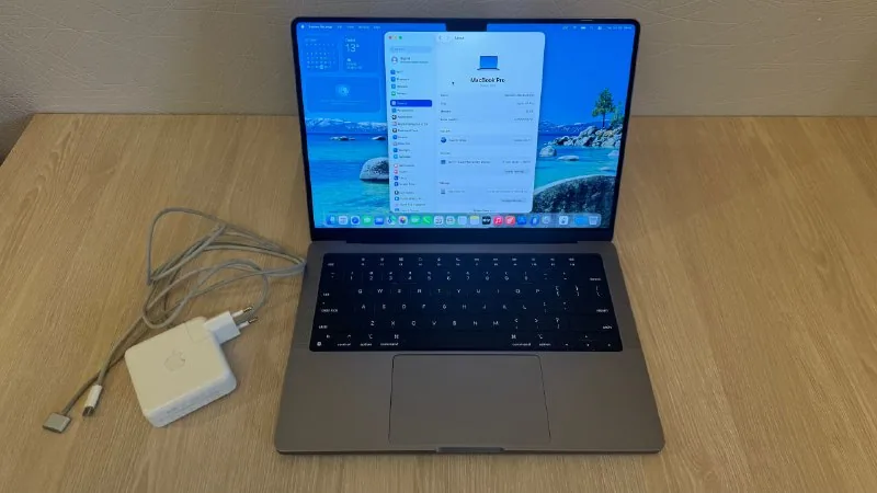 MacBook Pro 14″ 2021, M1 Pro, 16/512 ГБ 1