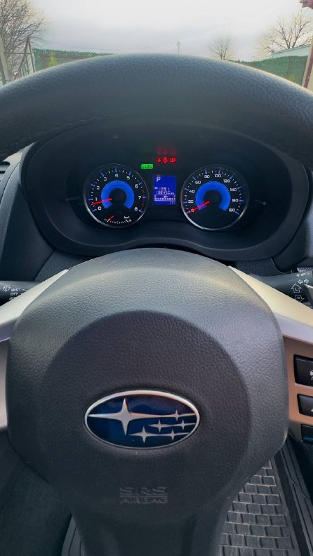 Гибридный автомобиль Subaru XV 9