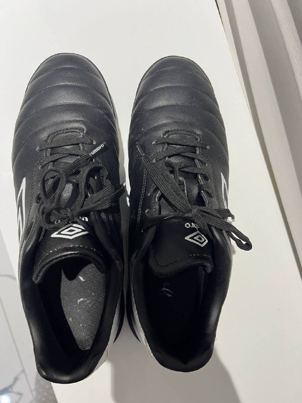 Мужские кроссовки размер 40.5 4