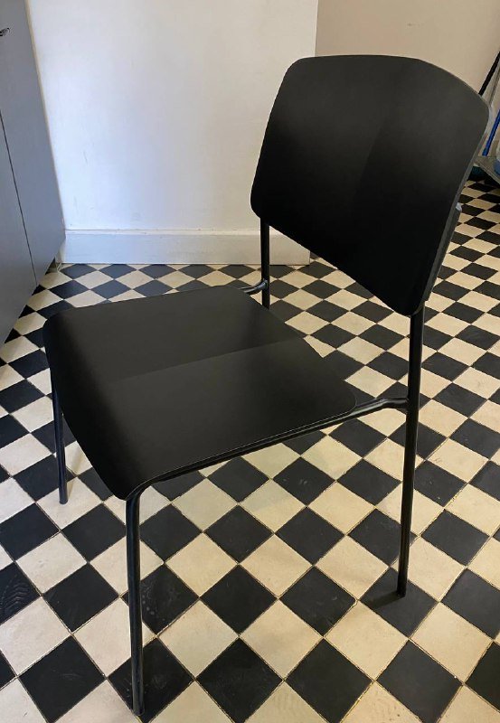 Роутер TP-Link Archer C50, пылесос Dreame U10, принтер Xerox Phaser, стул Jysk, столик Ikast, лампа настольная, зеркало Ikea TOFTBYN