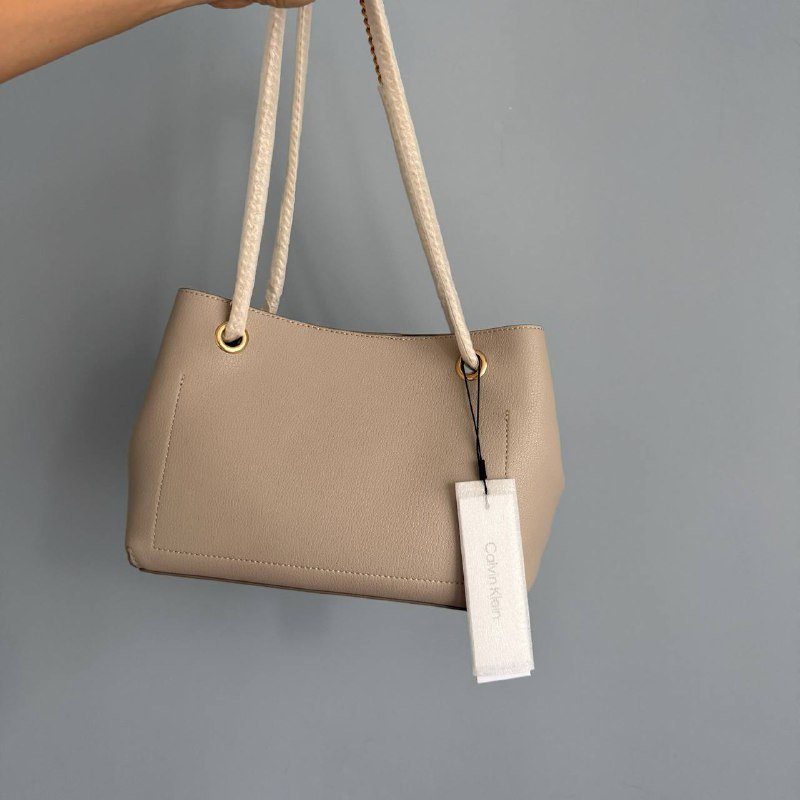 Сумка Calvin Klein новая 2