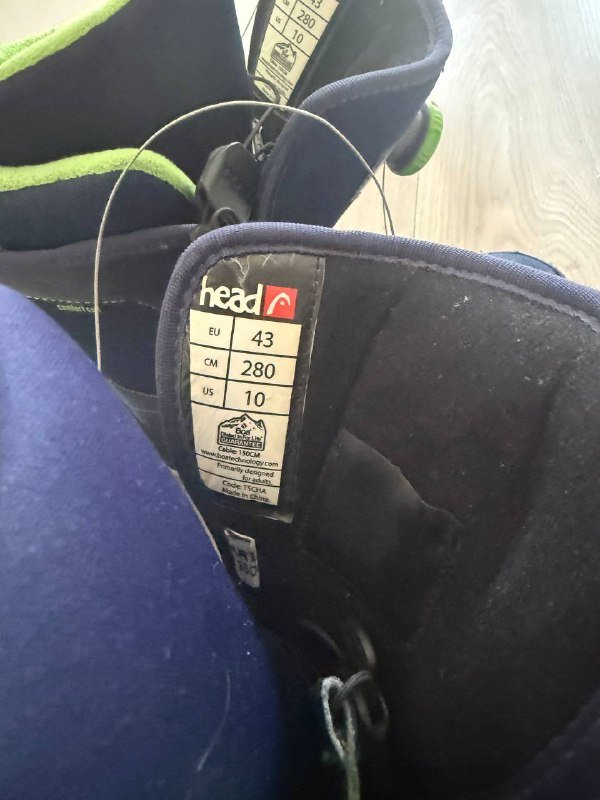 Сноуборд, куртка, ботинки, штаны, чехол, шлем 6