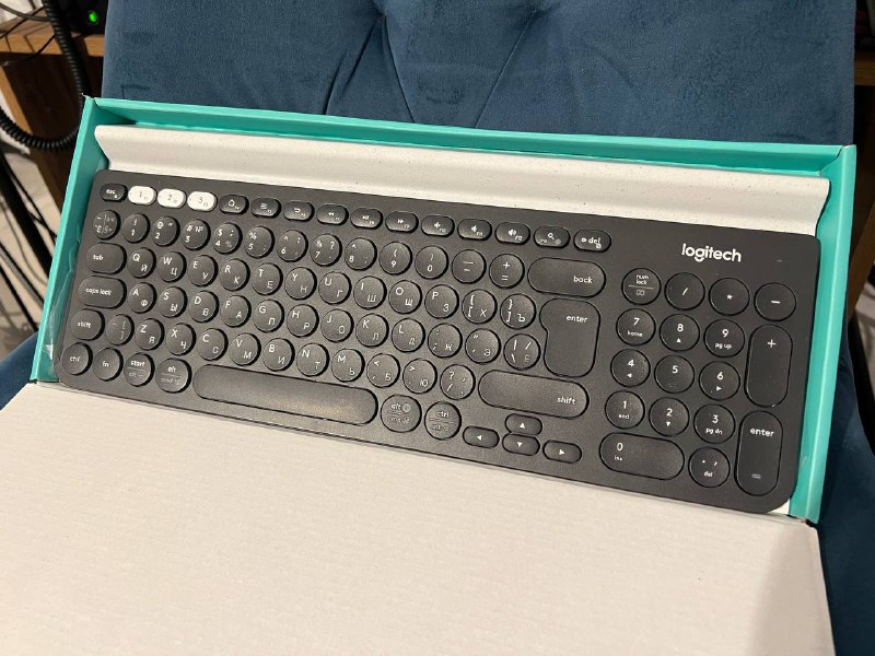 Беспроводная клавиатура Logitech k780 multi-device 2