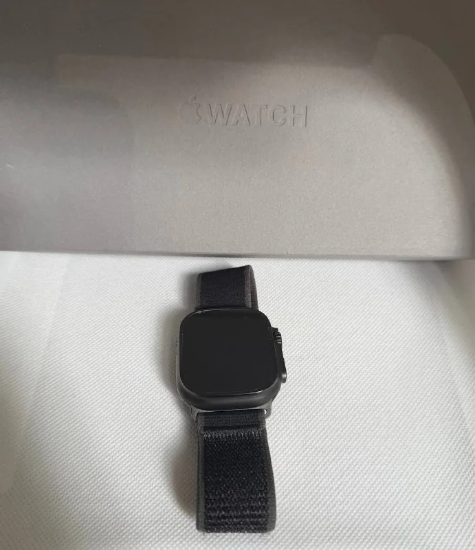 Apple Watch Ultra 2 Black 1