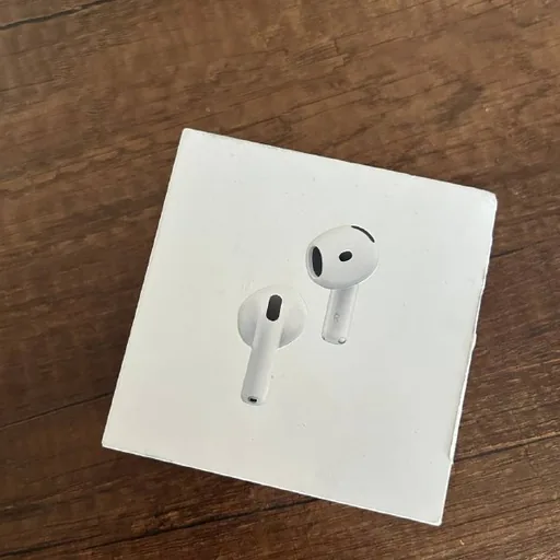 AirPods 4 ANC