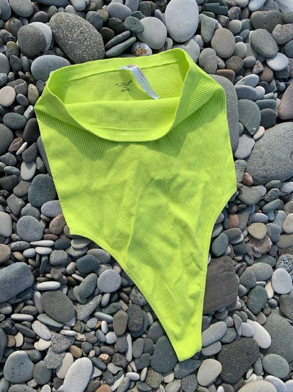 Боди р-р S-M зелёное тянущееся 2