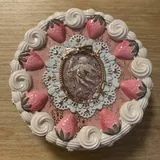 Пудра, тени Flower Knows 1