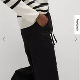 Джинсы Marks and Spencer XS 2